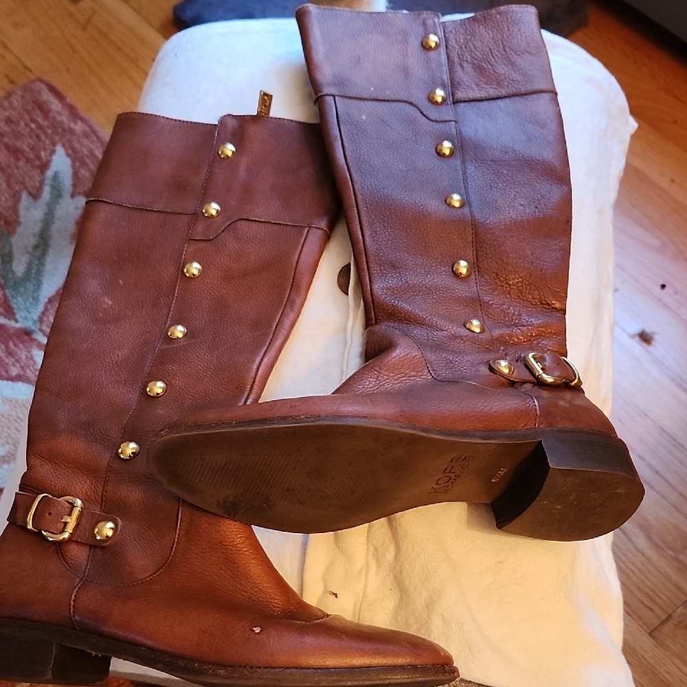 Michael KORS Brown 6.5 Knee Boots. Used